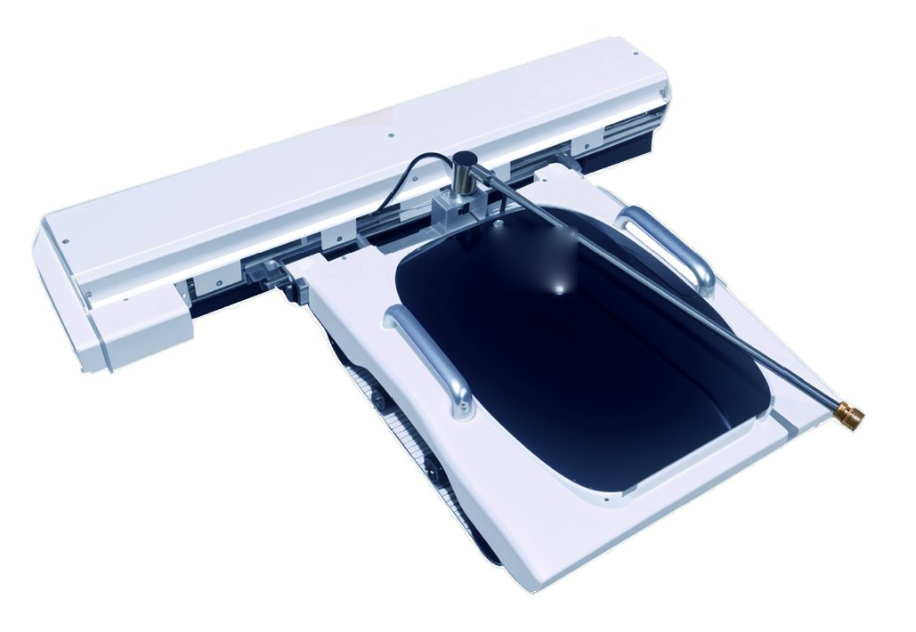 SiRay PV Cleaning Robots SR103 - 2000 m²/h, 20° Gradeability - front view
